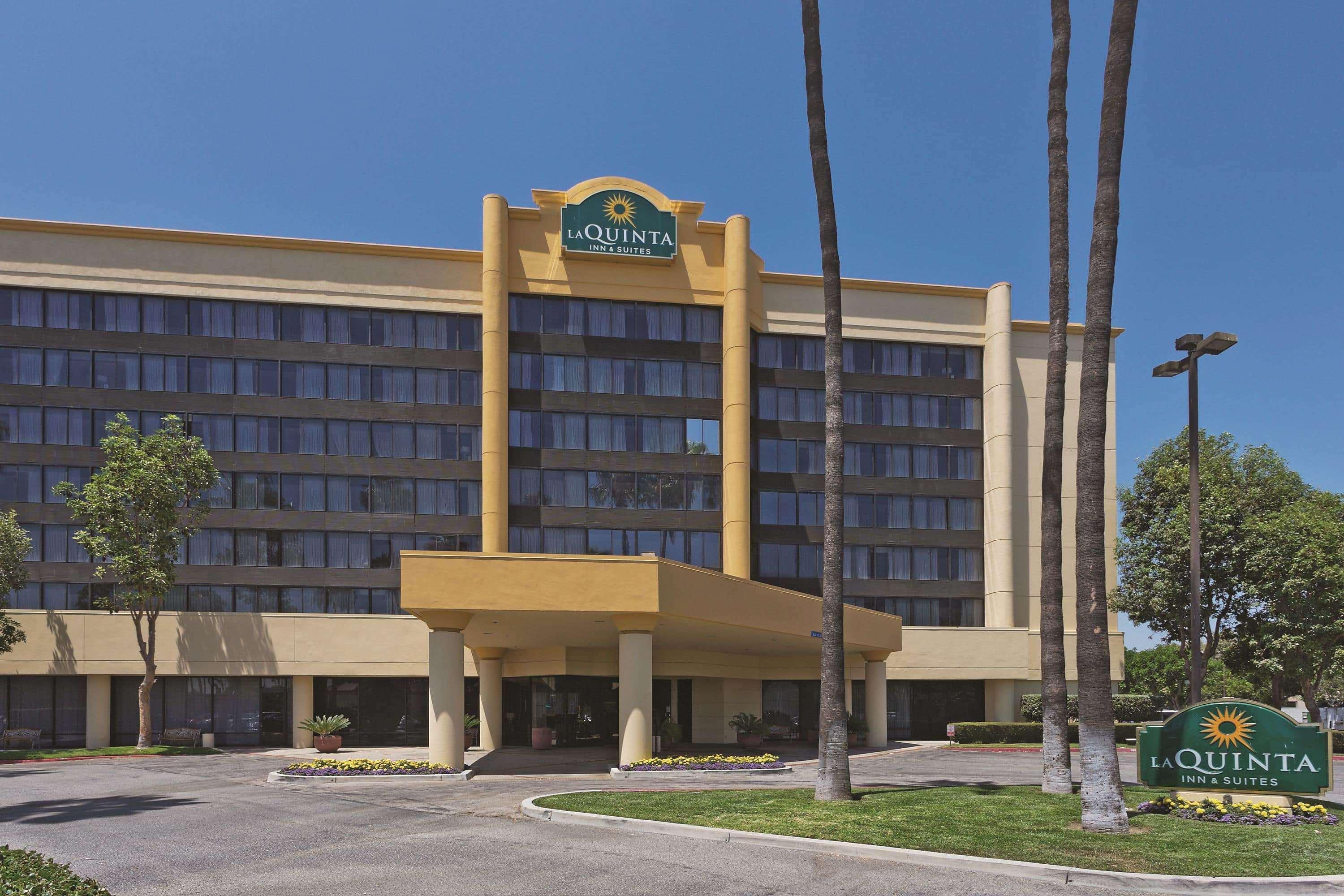 La Quinta By Wyndham Buena Park Hotel La Palma Bagian luar foto