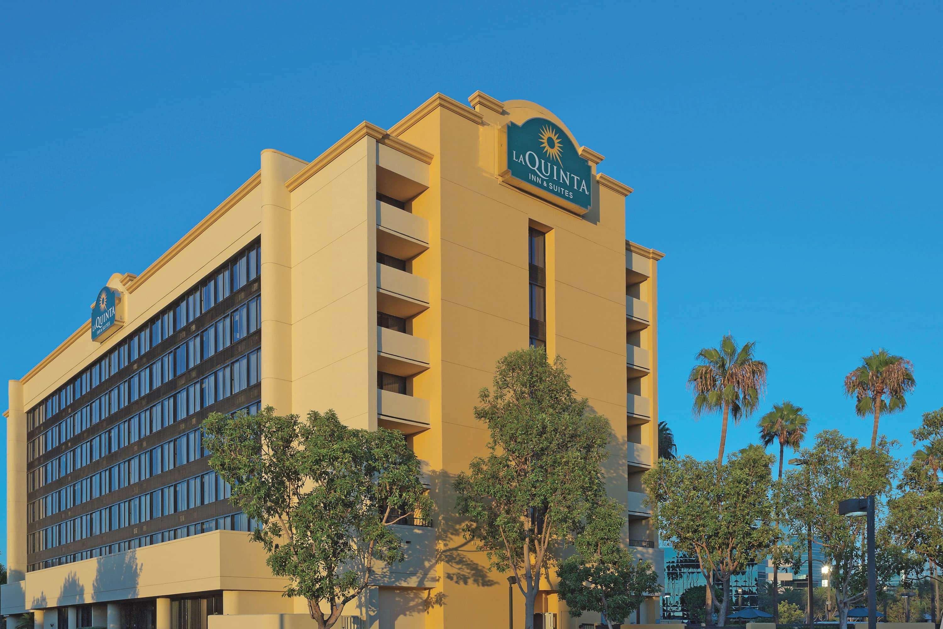 La Quinta By Wyndham Buena Park Hotel La Palma Bagian luar foto