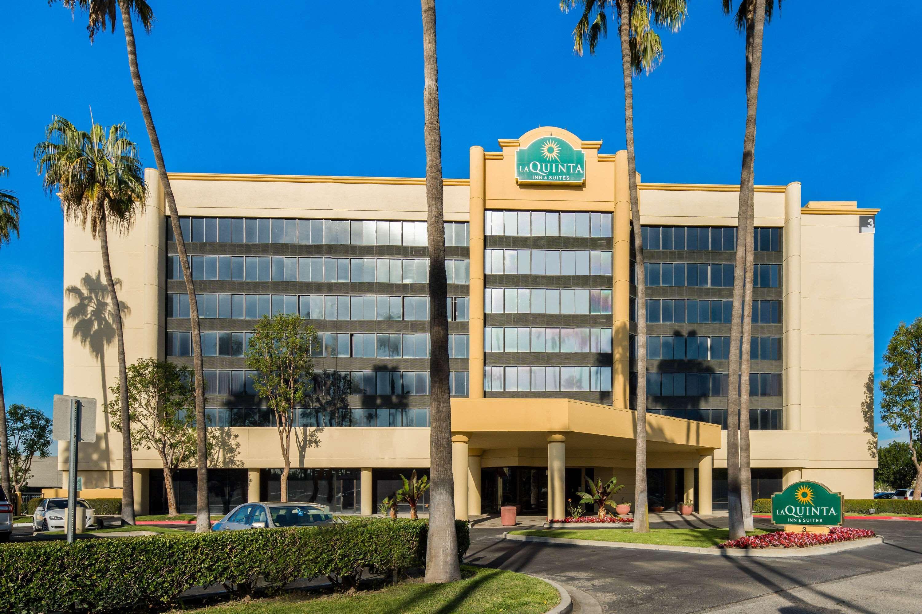 La Quinta By Wyndham Buena Park Hotel La Palma Bagian luar foto
